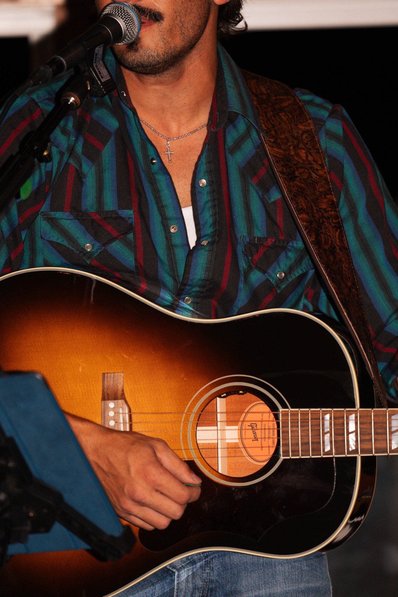 Anthony Calla - Sunburst Guitar Detail